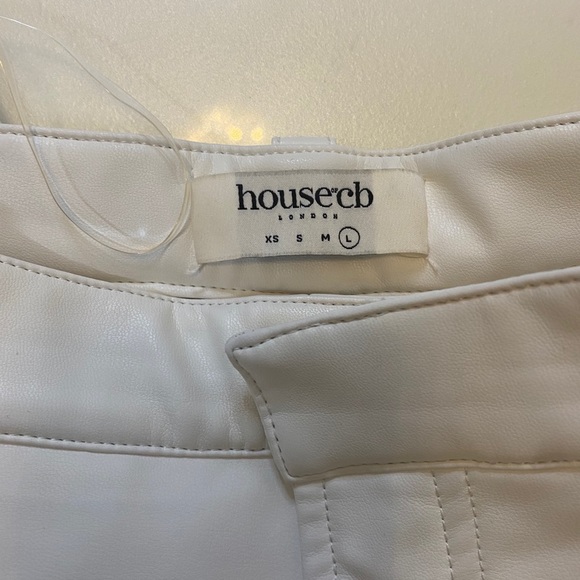 HOUSE OF CB - Inaya trousers in white - Picture 4 of 5